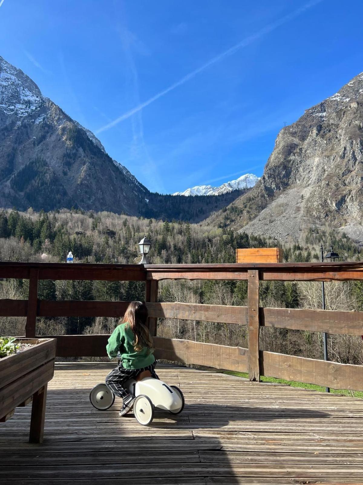 Hotel Au Bon Accueil Les Deux Alpes Eksteriør billede